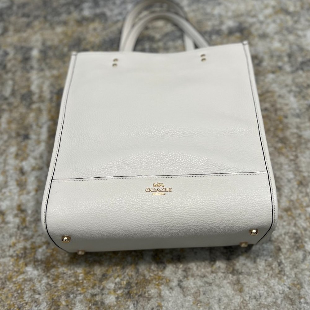 COACH Dempsey Tote Bag in Chalk NWT